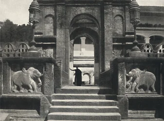 Kloster im Tempel des Heiligen Zahns Dalada Maligawa Vihara, Kandy, 1926