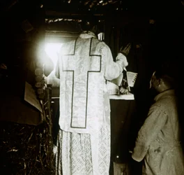 Messe in den Schützengräben, ca. 1914-1918