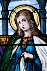 Kirche von Mezilles: Buntglasfenster: Heilige Eliane