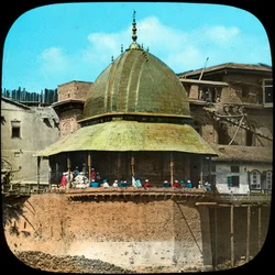 Moschee mit goldenem Dach, Indien, spätes 19. oder frühes 20. Jahrhundert