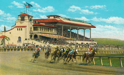 Neues Clubhaus und Tribüne, Agua Caliente Jockey Club, ca. 1939