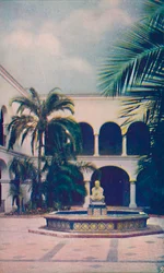 Patio des Hauses der Gastfreundschaft, um 1935