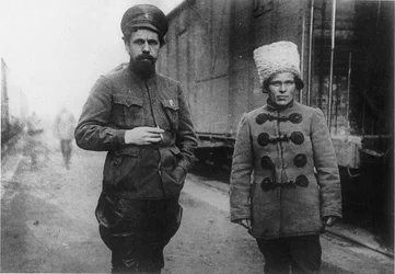 Pavel Dybenko und Nestor Makhno