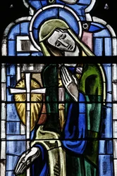 Kollegiatkirche von Poissy. Buntglasfenster. Heilige Margarete von Antiochia, Poissy, Frankreich