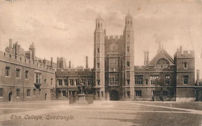 Innenhof, Eton College, Berkshire, ca. 1905