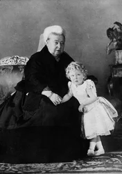 Königin Victoria und Edward VIII., ca. 1898