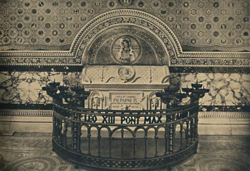 Rom - Basilika St. Laurentius. - Grab von Pius IX, 1910