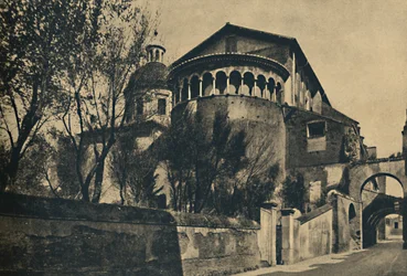 Rom - Clivus Scauri und Apsis der Kirche SS. Giovanni und Paolo auf dem Caelius-Hügel, 1910