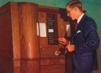 Spielautomat, der Bridge spielt