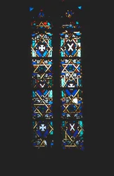 Davidstern in einem Kirchenfenster aus Buntglas, Barcelona, Spanien