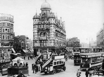 The Elephant and Castle, London, 1926-1927