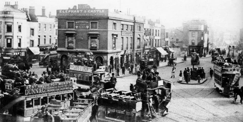 Der Elephant and Castle zur Zeit der Pferdebahn, London, 1926-1927