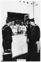 Marine-, Armee- und Luftwaffeninstitut NAAFI, 1937