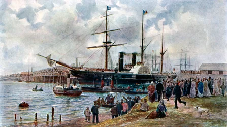 Die Ripon verlässt Southampton mit Truppen für die Krim, 1904