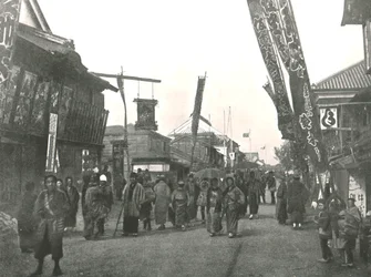 Theaterstraße, Yokohama, Japan, 1895