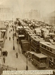 Verkehrsstau auf der Blackfriars Bridge, London