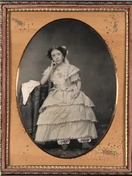 Junge Frau in Bloomers, um 1855