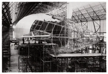Zeppelin LZ 126 im Bau, Friedrichshafen, Deutschland