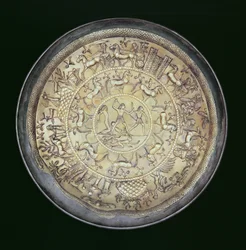 Vergoldete Silberschale aus dem Bernardini-Grab in Praeneste