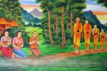 20151029, Vientiane, Laos: Wat Si Muang (Simuong) buddhistischer Tempel. Gemälde, das die Lebensgeschichte von Shakyamuni Buddha darstellt