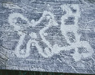 Camunische Rose, Kopie von Felsgravuren im Valcamonica-Tal, Kohlezeichnung, Frottage-Technik