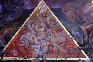 Detail eines Wandgemäldes im Uposatha (Schreinhalle) des Buddhapadipa-Tempels, Wimbledon, Großbritannien