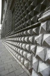 Detail der Fassade des Palazzo dei Diamanti, Ferrara, Italien