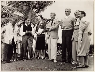 Edward, Herzog von Windsor (1894-1972) und Wallis, Herzogin von Windsor (1896-1986) bei einem Golfturnier in Nassau