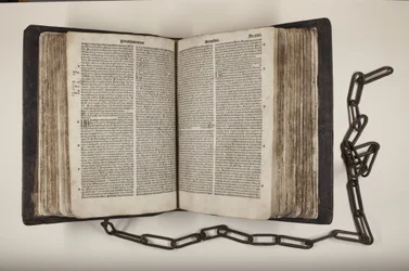 Gründungsbibel des St. Leonard