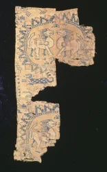 Fragment eines Lampas aus Leinen und Seide, Zentralasien