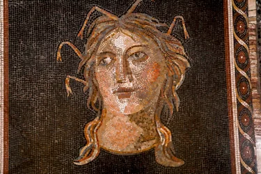 Meeresgöttin (3. Jahrhundert, Mosaik)
