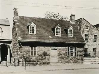 Altes Steinhaus (1737), das älteste Haus in Richmond (Vereinigte Staaten), heute in ein Museum umgewandelt, das Edgar Allan Poe (1809-1849), amerikanischem Schriftsteller, gewidmet ist