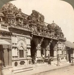 Fein geschnitzte Verzierungen eines Hindu-Buddhistischen Tempels, Colombo, Ceylon, 1902