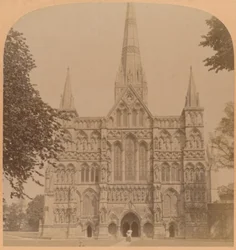 Nordwestfassade der großen gotischen Kathedrale von Salisbury, gegründet 1220, England, 1900