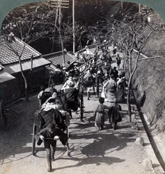Reiten zum Daijingu-Tempel, für das Shinto-Fest der Verehrung der Sonnengöttin, Yokohama, Japan, 1904