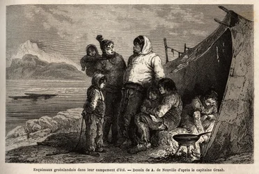 Eine grönländische Inuit-Familie in ihrem Sommerlager aus Fellen. Illustration der Reise zum freien Meer des Arktischen Pols, von Doktor Hayes, Chirurg der US-Marine, 1860-1862, veröffentlicht in 