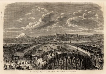 Gesamtansicht von Yedo (oder Edo, heutiges Tokio) von der Nippon Bassi (die Brücke von Nippon), lebhafte Animation von Passanten und Trägern auf der Brücke, zwischen den Händlergassen, Blick auf die Geschäfte und im Hintergrund, Blick auf den Berg Fuji. Gr