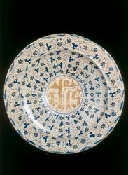 Teller mit kristallisiertem Monogramm, Valencia-Herstellung