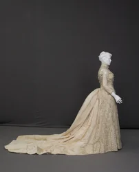 Hochzeitskleid