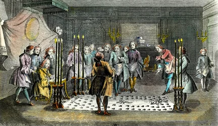 Versammlung der Freimaurer zur Aufnahme von Meistern (Gravur um 1750)