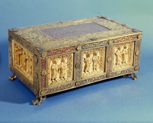 Elfenbeinkästchen. Tragbarer Altar