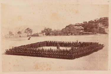 4. Gurkha (Gewehr) Regiment in Quadratformation