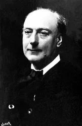 Porträt von Theodore de Banville (1823-1891), französischer Dichter.