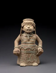 Stehende weibliche Effigie, 600-900