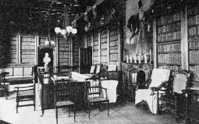 Die Bibliothek, Abbotswood