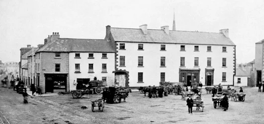 Der Platz, Mountmellick, County Laois, Irland, 1924-1926