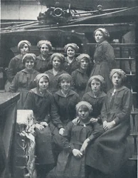 Bis die Jungs nach Hause kommen, 1917