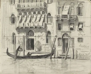 Häuser mit Markisen über den Balkonen am Canal Grande in Venedig