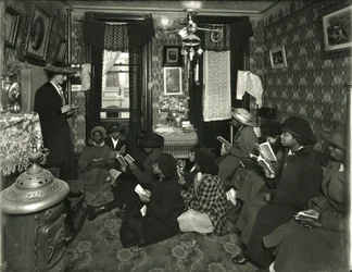 Evangelistisches Komitee, Mrs. Williams, 136 W. 99th Street, Miss Broad unterrichtet, 1916