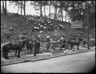Nördliche Grenze von New York City an der Broadway und 263rd Street, Bronx, Blick nach Norden, 8. Juni 1914